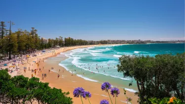 Crowds enjoying a Summer's day at Manly Beach, Manly.